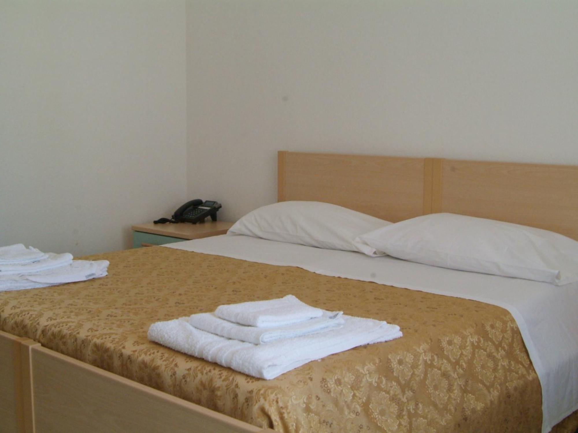 Hotel Aurora Scauri  Værelse billede